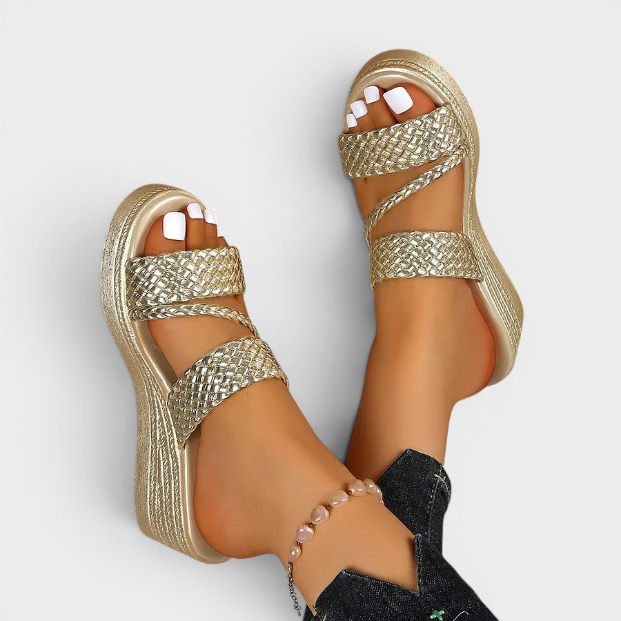 Susanne | Comfortabele plateausandalen