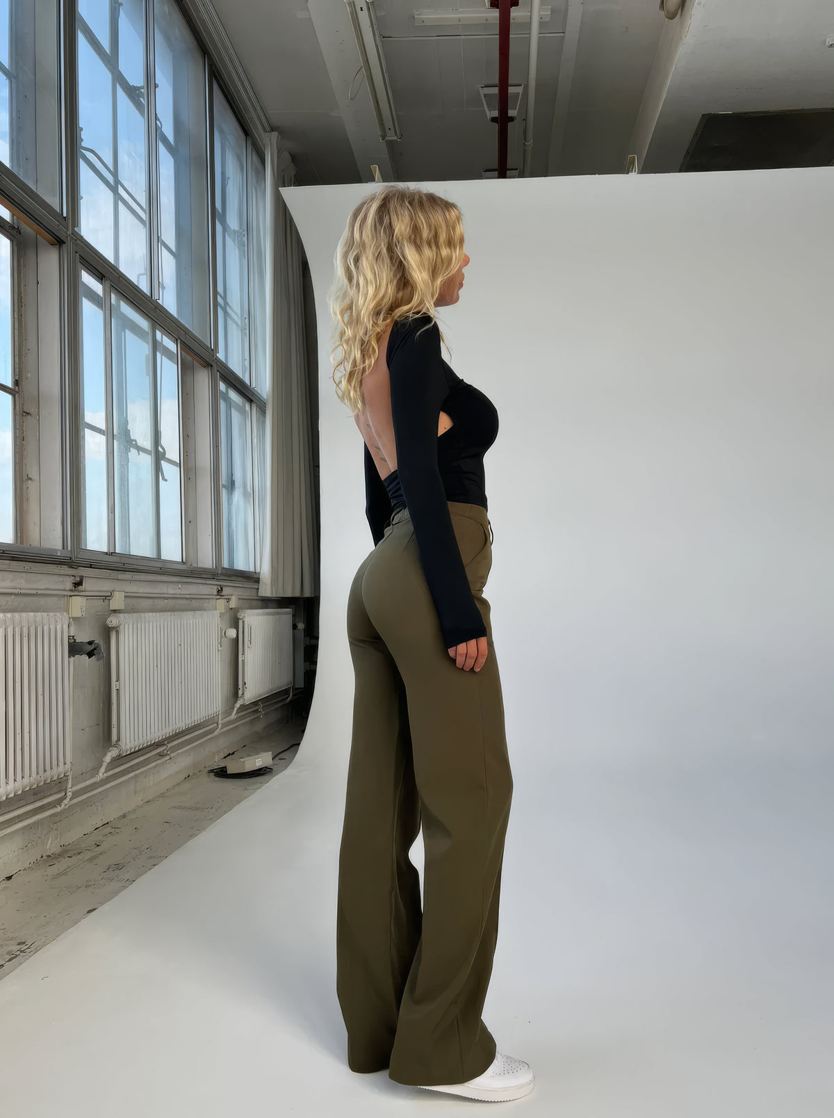 Josie | Moderne broek met wijde pijpen