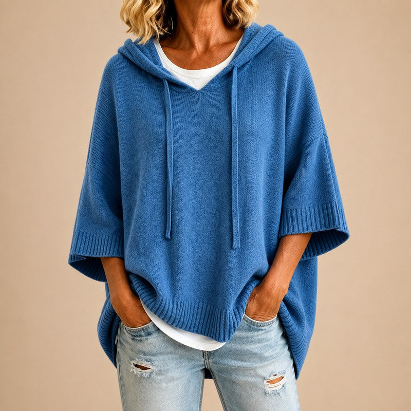 Lina | Poncho Trui met Capuchon