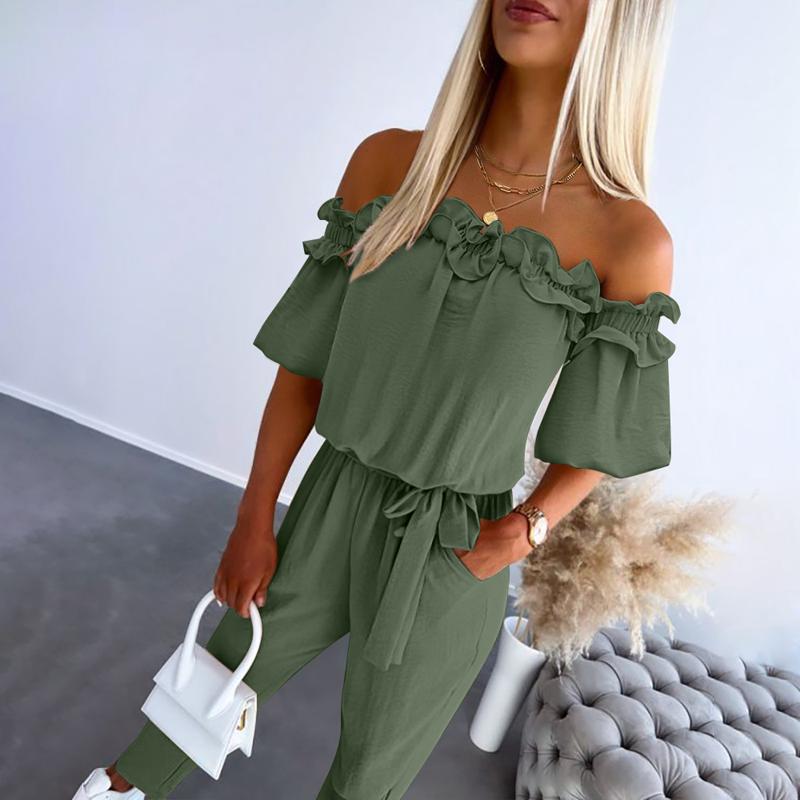 Shainalyn | Chique off-shoulder jumpsuit met ruches en strik in de taille