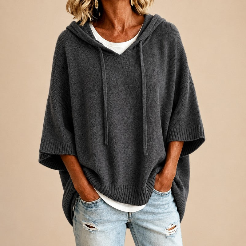 Lina | Poncho Trui met Capuchon