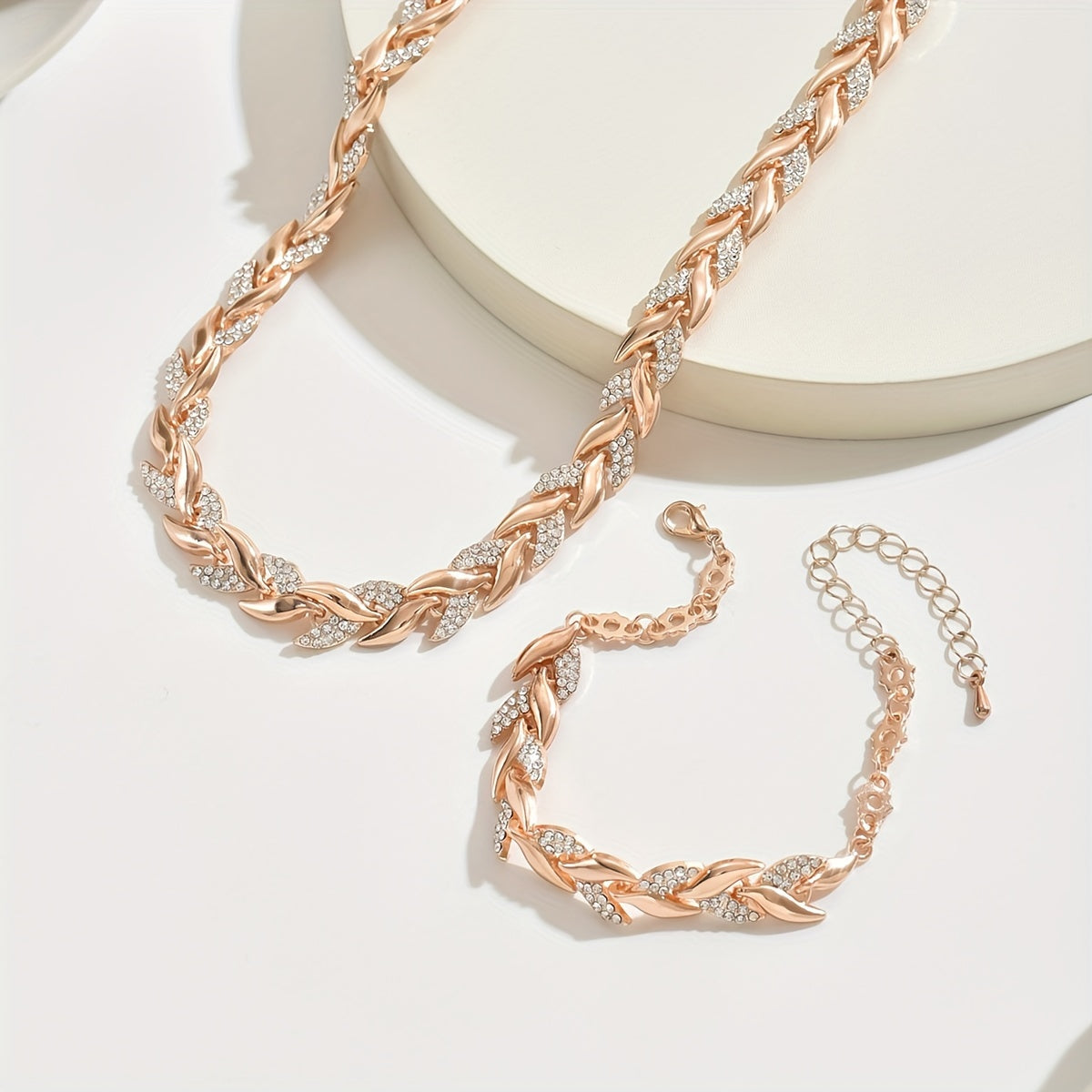 Gemma | Elegante glazen visstaartset met strass