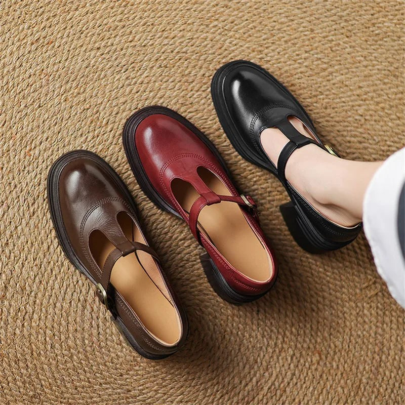Dames | Vintage T-Bar Pumps met Blokhak
