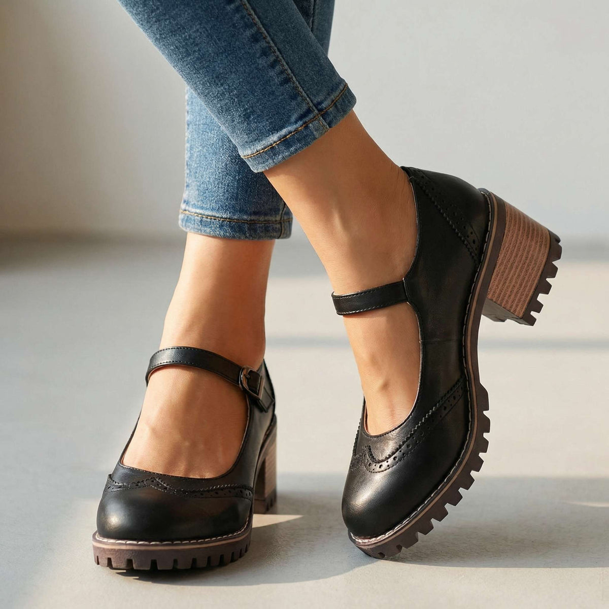 Wies - Vintage damesschoenen met verstelbare band