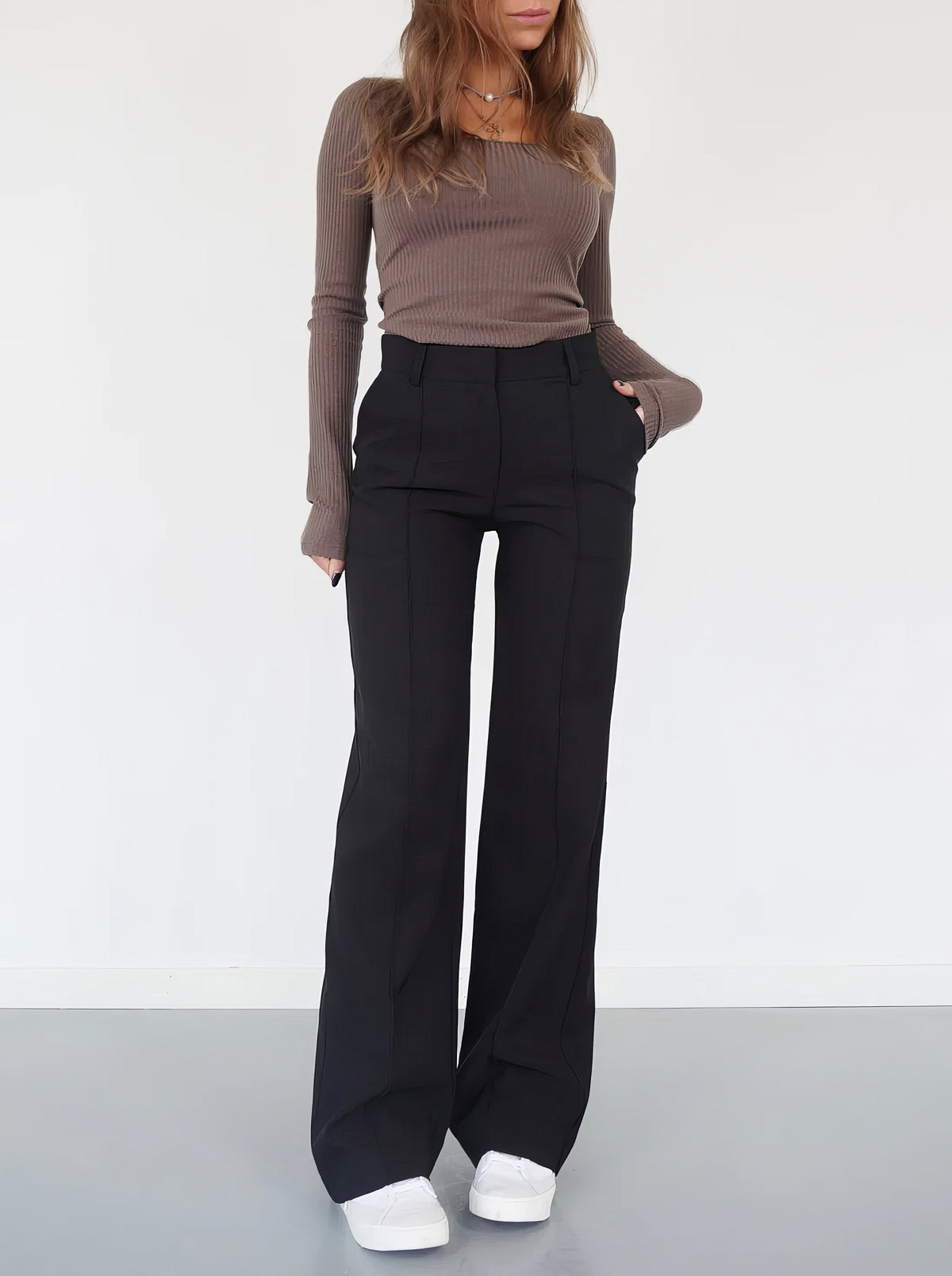 Josie | Moderne broek met wijde pijpen