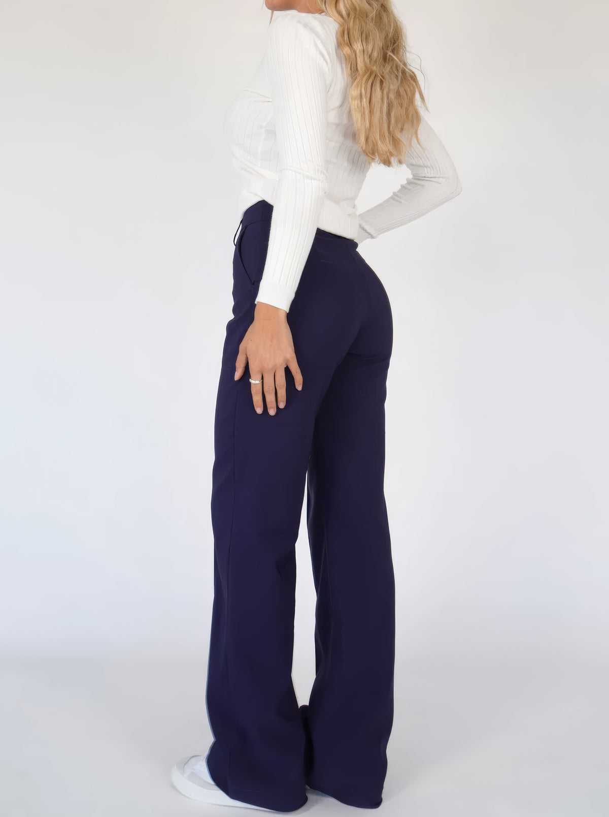 Josie | Moderne broek met wijde pijpen