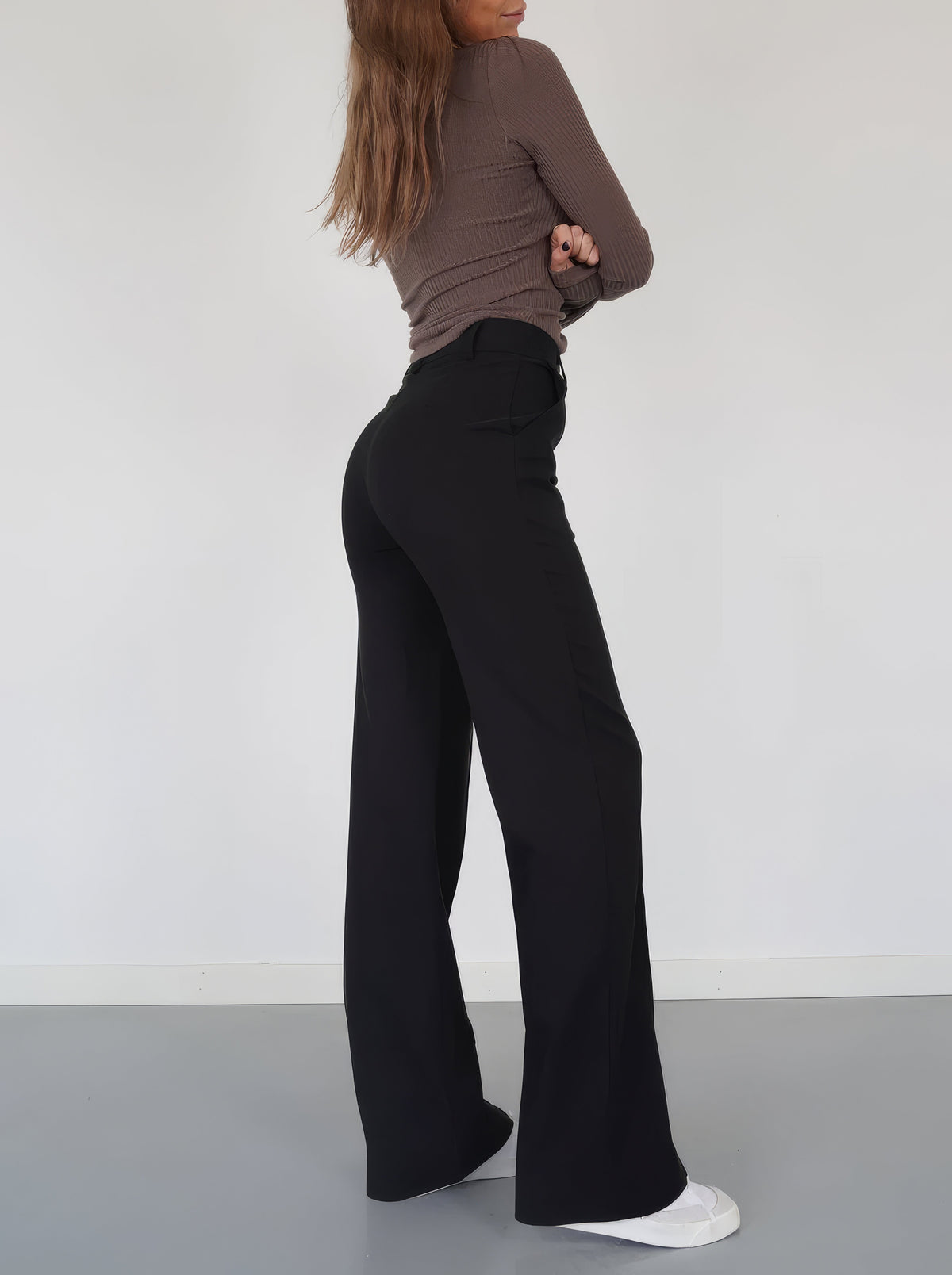 Josie | Moderne broek met wijde pijpen