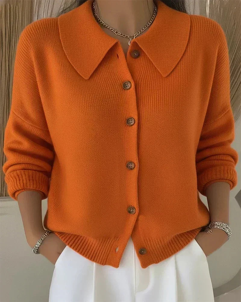 Jennifer | Dames Vest met Puntkraag en Knoopsluiting