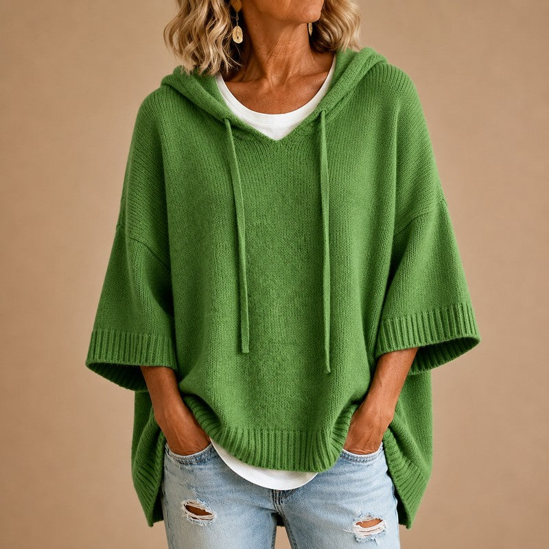 Lina | Poncho Trui met Capuchon