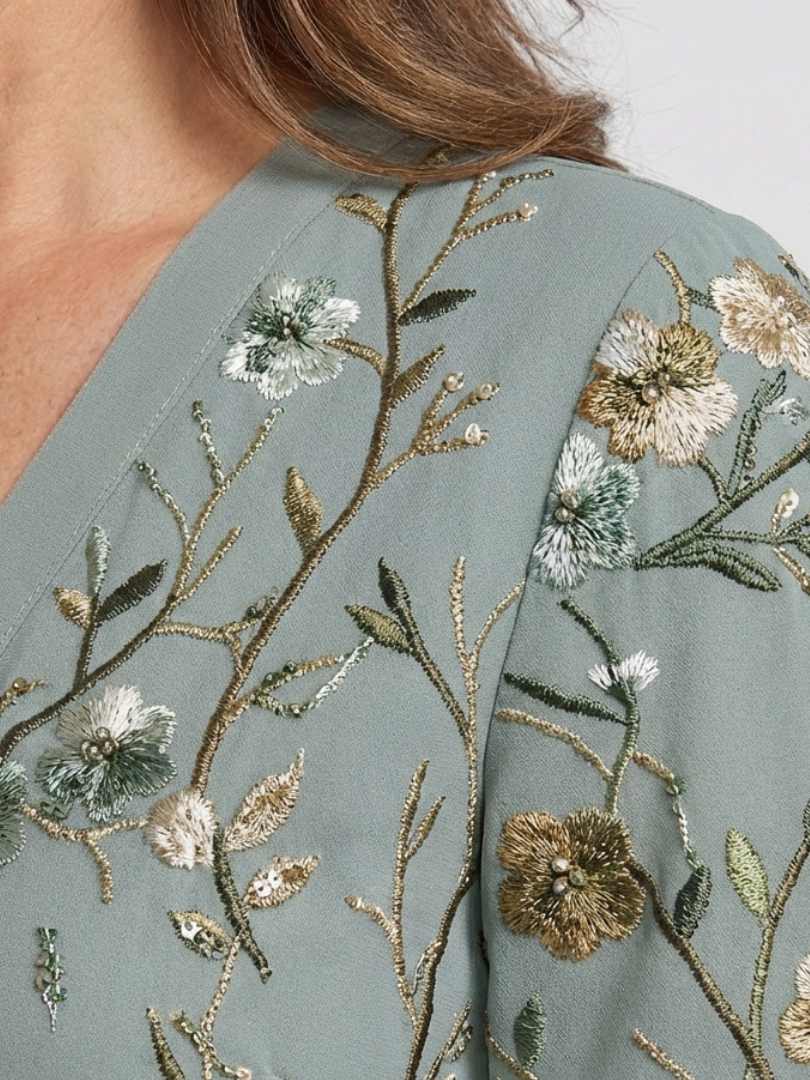 Moirah | Bloemenprint maxi-jurk met V-hals en korte mouwen
