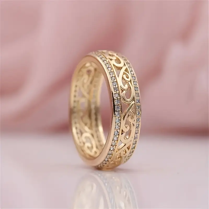 Gouden Ring Bright Hollow